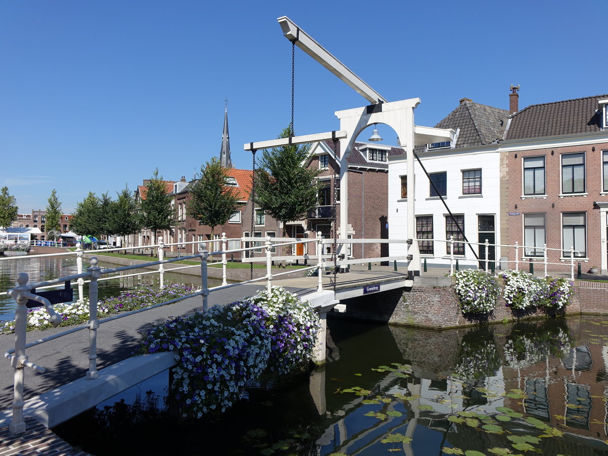 Weesp, Brcke ber die Smal Weesp (25.08.2016)