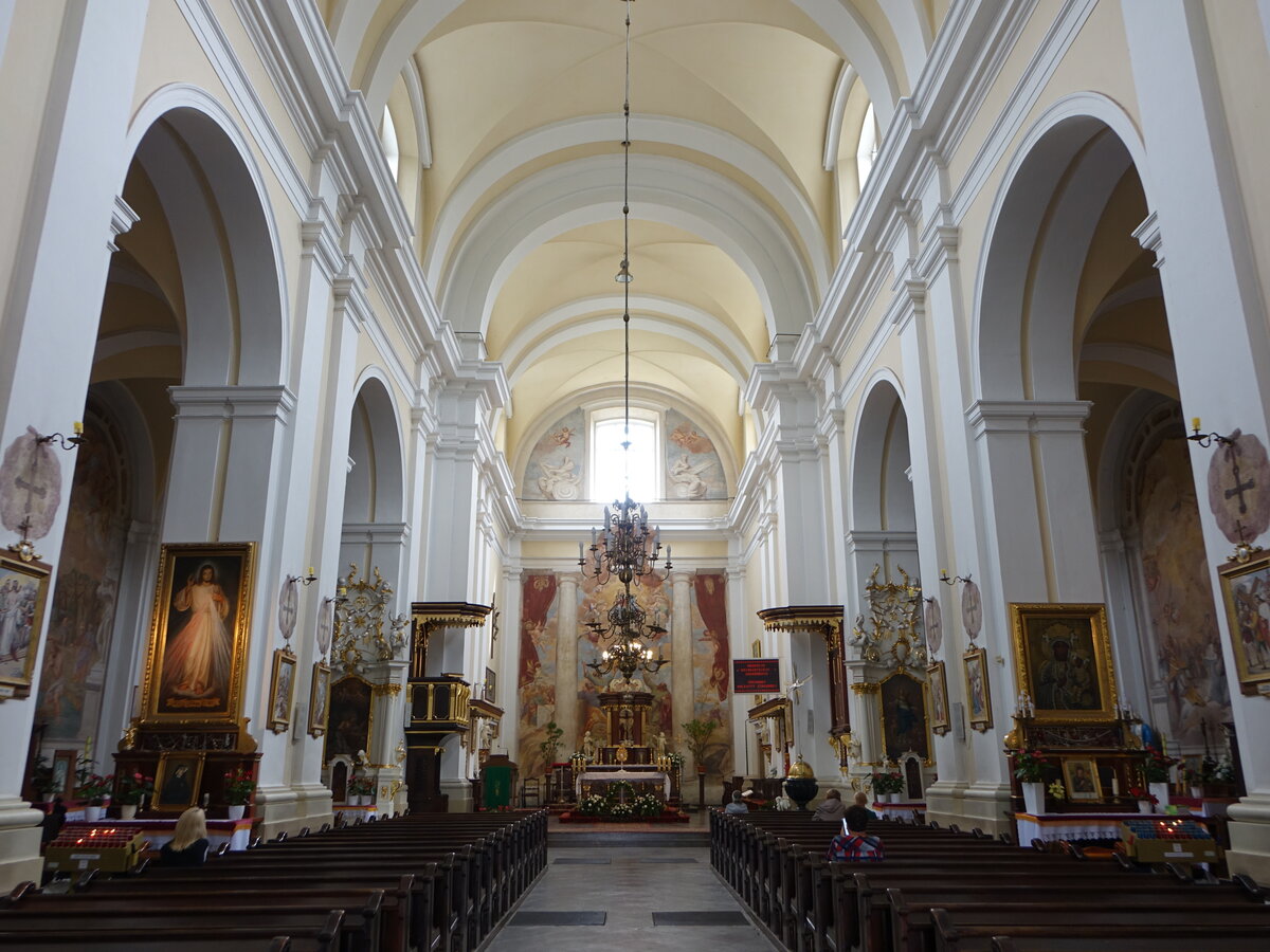 Wegrow, Innenraum der Pfarrkirche Maria Himmelfahrt (05.08.2021)