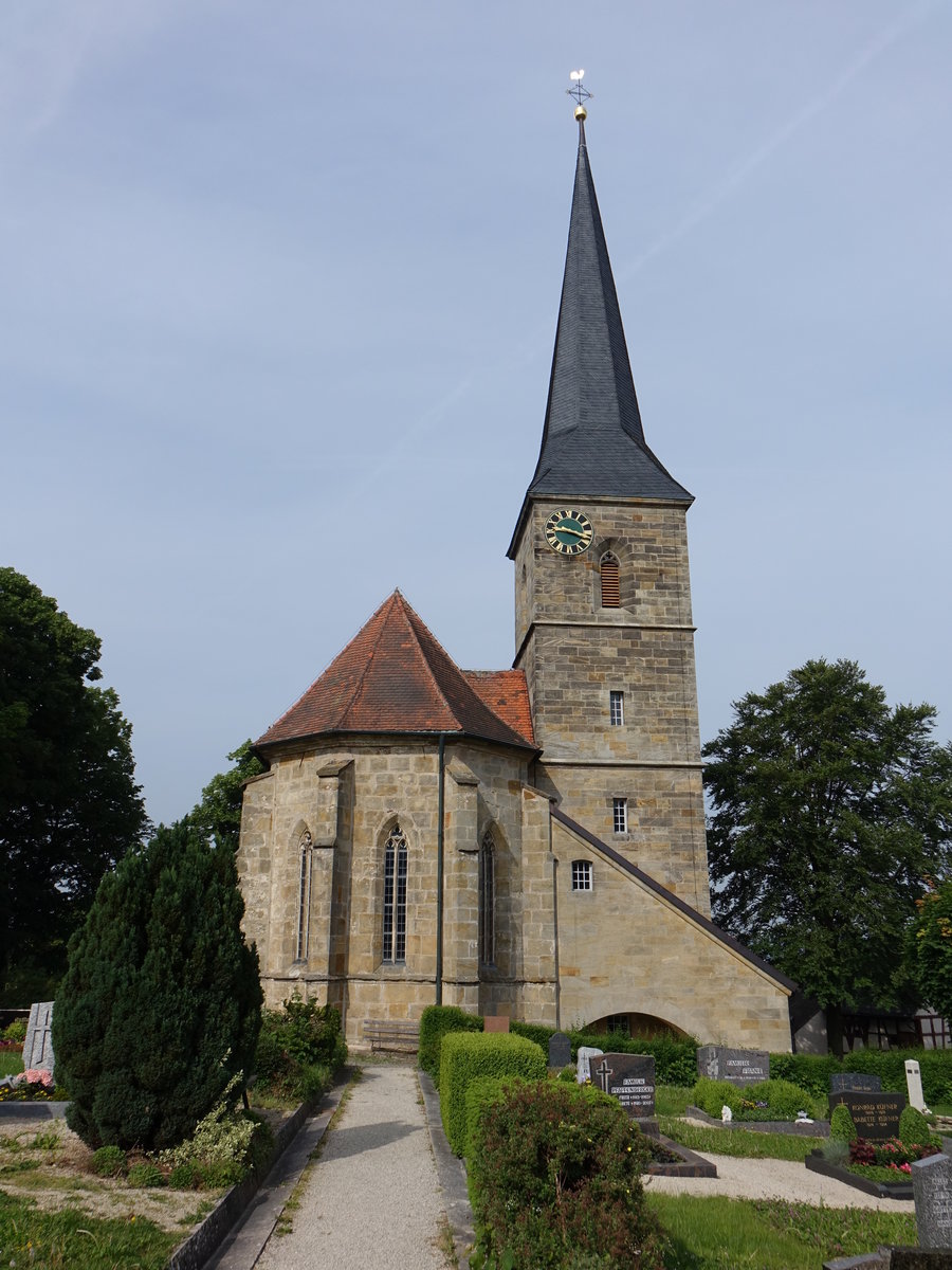 Wehrkirche St. Marien in Gesees, gotisch erbaut bis 1410, Kirchturm von 1583 (19.05.2018)