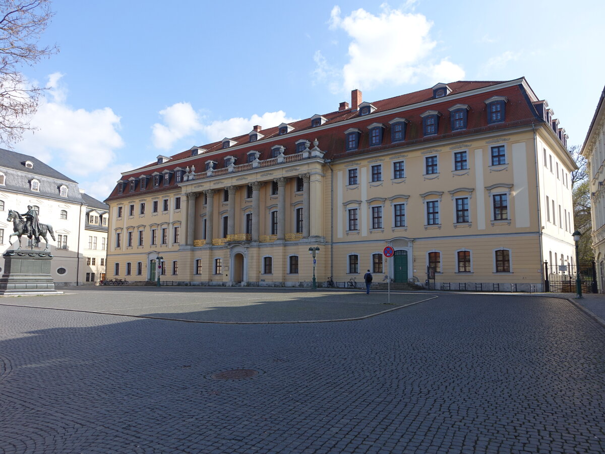 Weimar, Hochschule fr Musik Franz Liszt am Platz der Demokratie (09.04.2023)