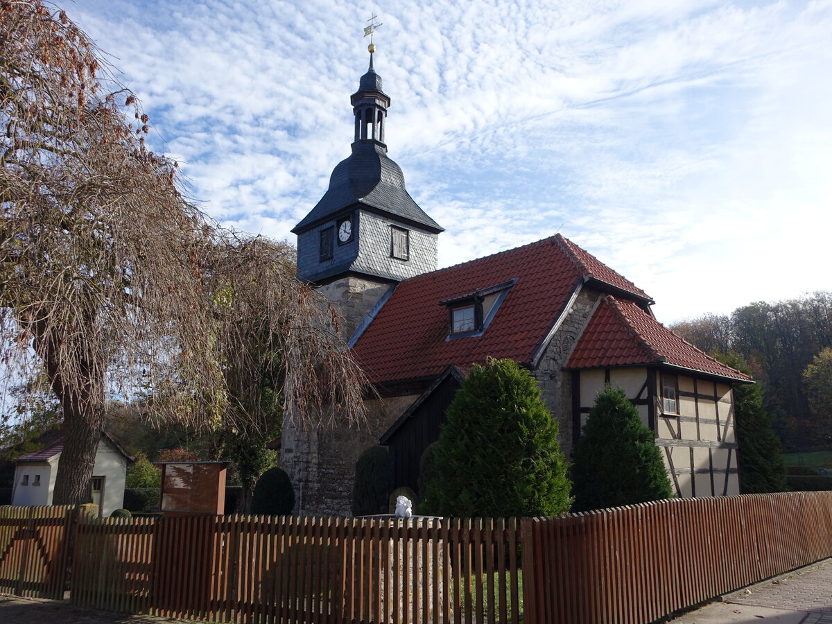Weingarten, evangelische Dorfkirche, erbaut im 13. Jahrhundert (12.11.2022)