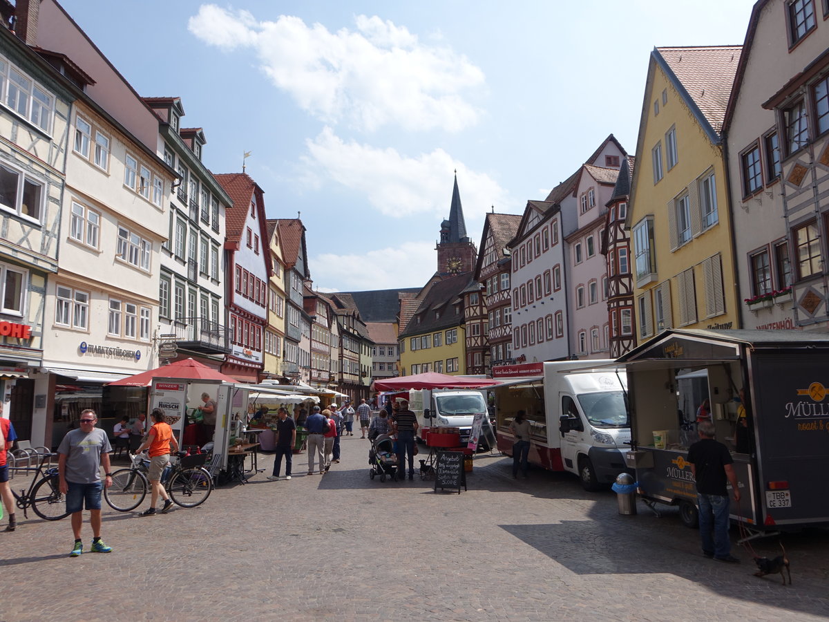 Wertheim, historische Gebude am Marktplatz (12.05.2018)