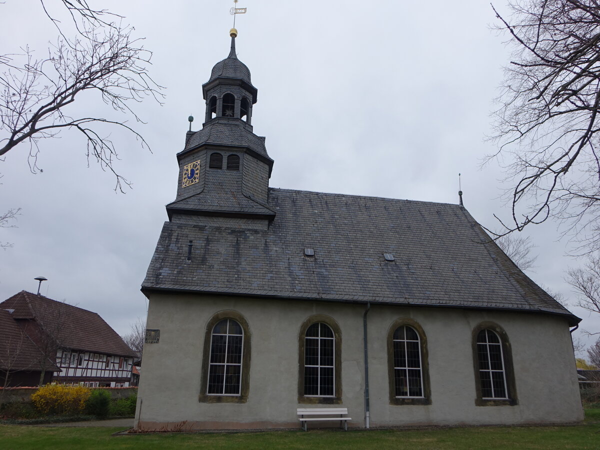 Westerode, evangelische St. Nicolai Kirche, barocke Saalkirche erbaut 1612 (21.03.2024)
