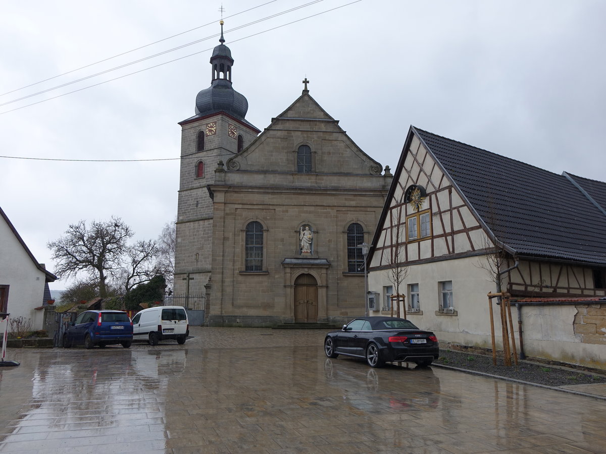 Wettringen, kath. St. Kilian Kirche, Turm erbaut 1519, Langschiff erbaut von 1775 bis 1777 (25.03.2016)