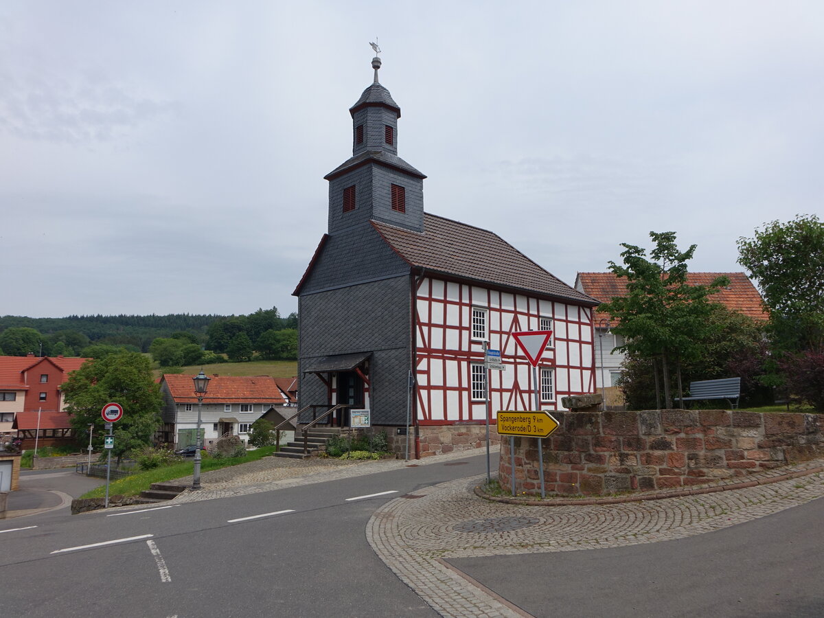 Wickersrode, evangelische Fachwerkkirche, erbaut 1796 (04.06.2022)