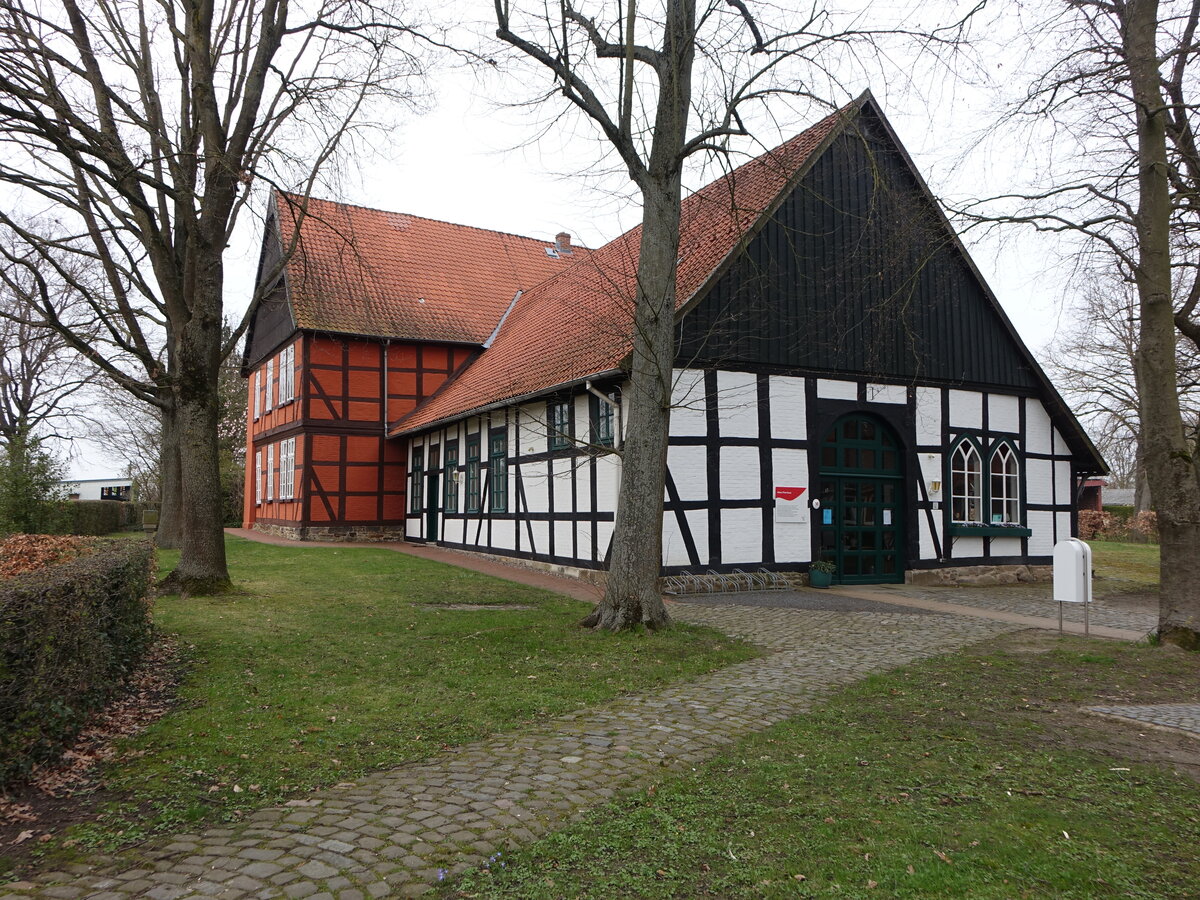 Wiedensahl, Kirchgemeindeaus an der Hauptstra�e (24.03.2026)