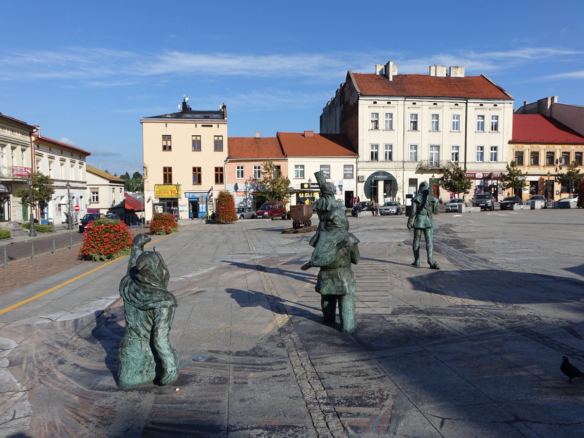 Wieliczka / Gro Salze, Figurengruppe am Rynek Platz (03.09.2020)