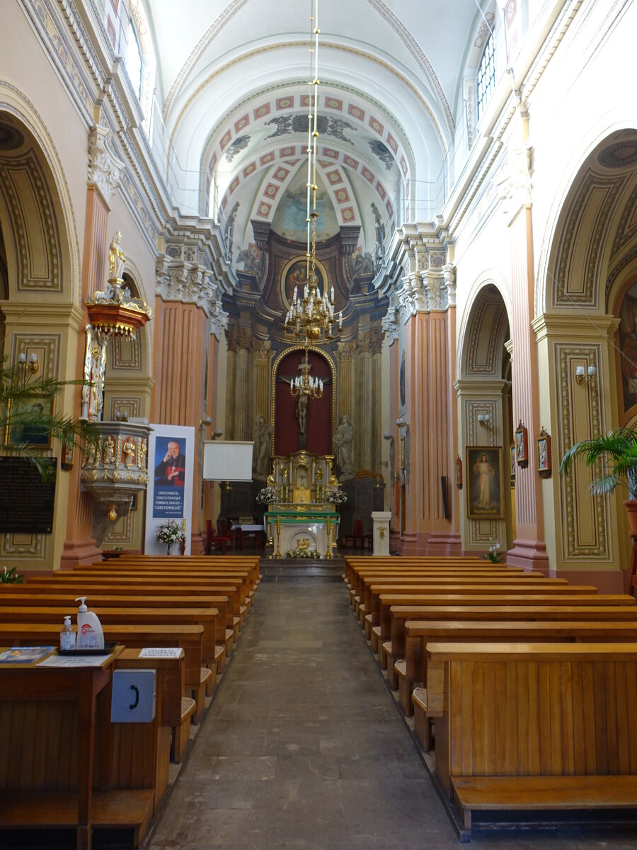 Wielun, barocker Innenraum der Pfarrkirche St. Josef (15.09.2021)