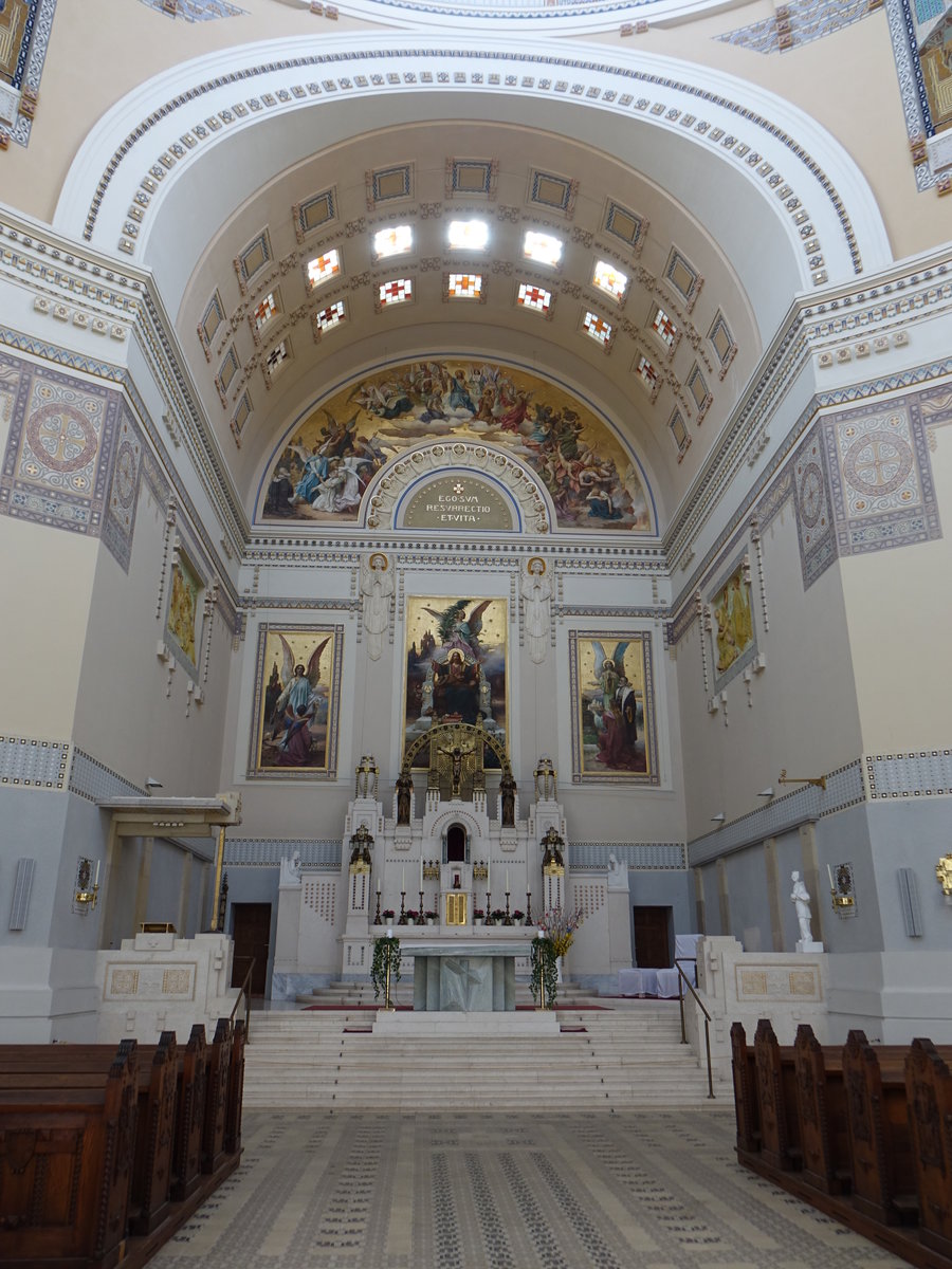 Wien, Altar in der Friedhofskirche St. Karl Borromus (21.04.2019)