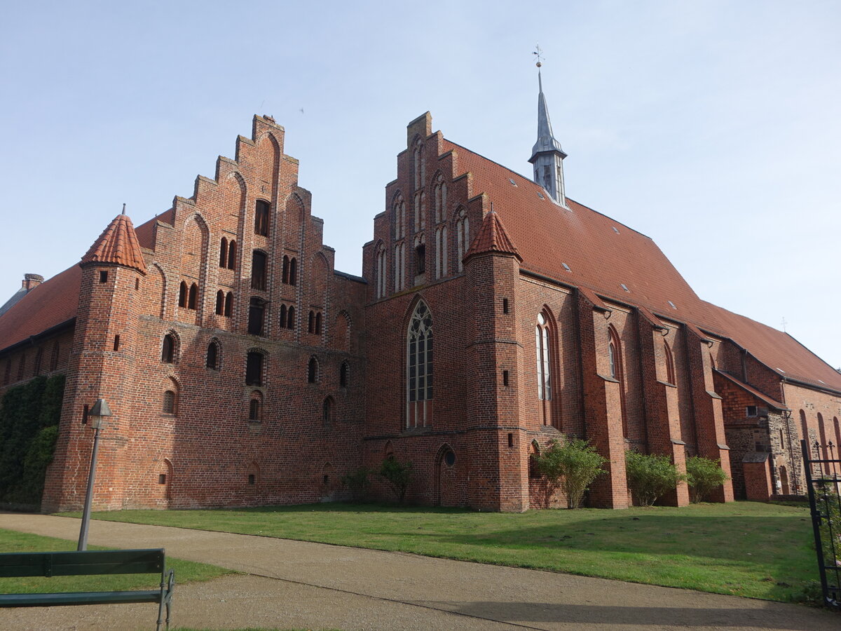 Wienhausen, Klosterkirche St. Marien, erbaut im 13. Jahrhundert (17.09.2025)