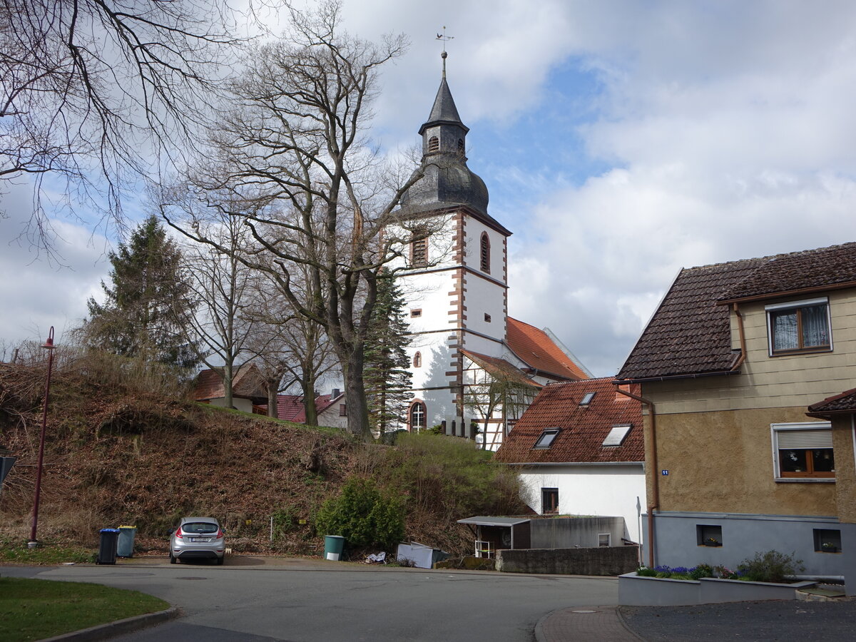 Wiesenthal, Pfarrkirche St. Jakobus, erbaut 1722 (15.04.2022)