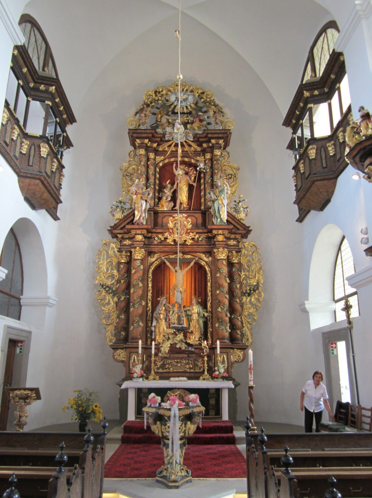 Wilhermsdorf, Hochaltar der St. Martin und Maria Kirche (10.08.2014)