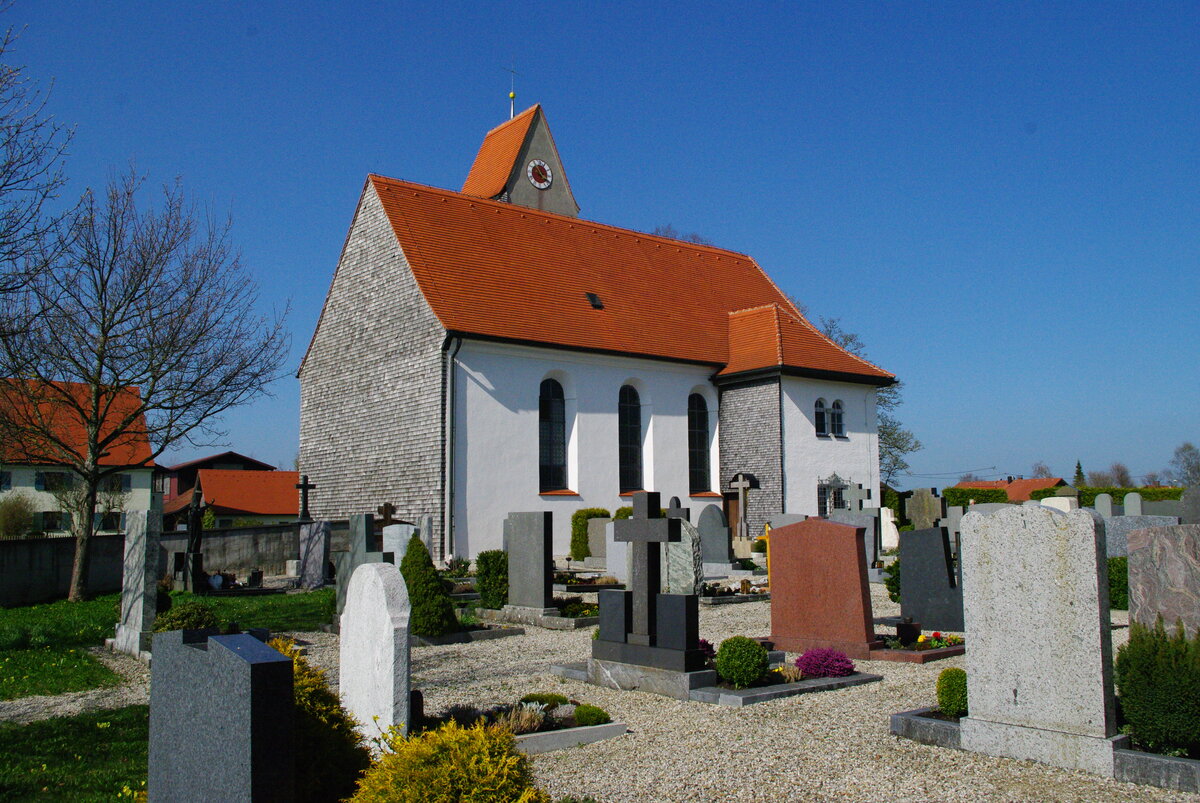 Willofs, Pfarrkirche St. Johannes der Tufer, erbaut um 1700, Sakristei erbaut 1838 (09.04.2011)