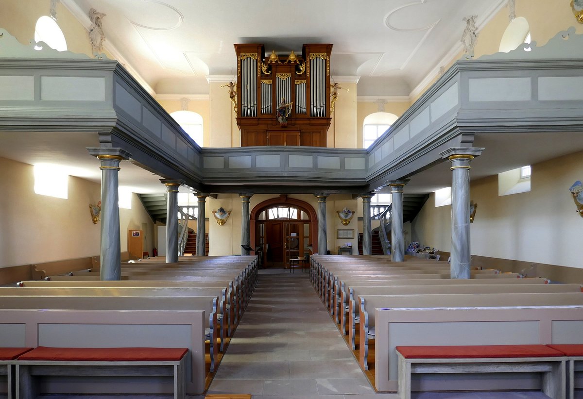 Willsttt, Blick zur Orgelempore in der evangelischen Kirche, Mai 2020