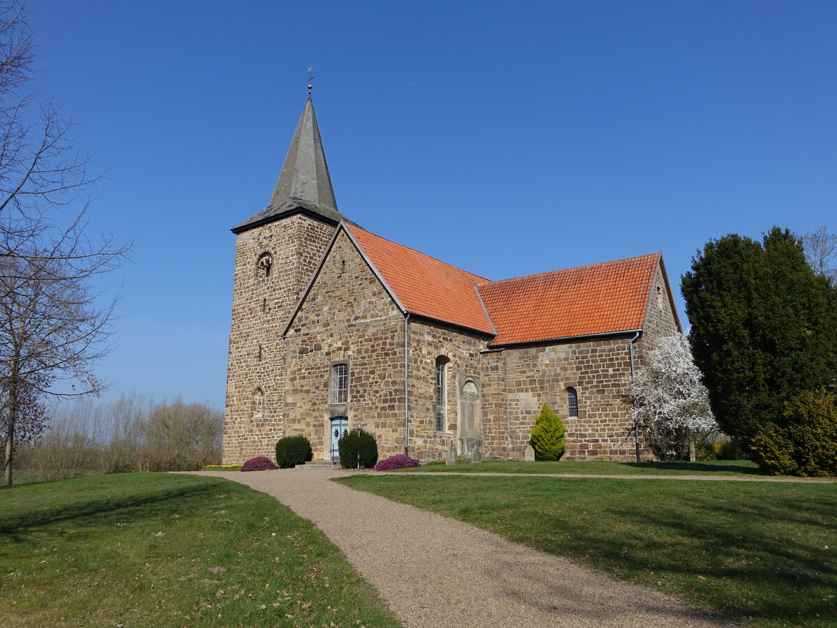 Windheim, romanische evangelische Kirche, erbaut im 13. Jahrhundert (23.03.2026)