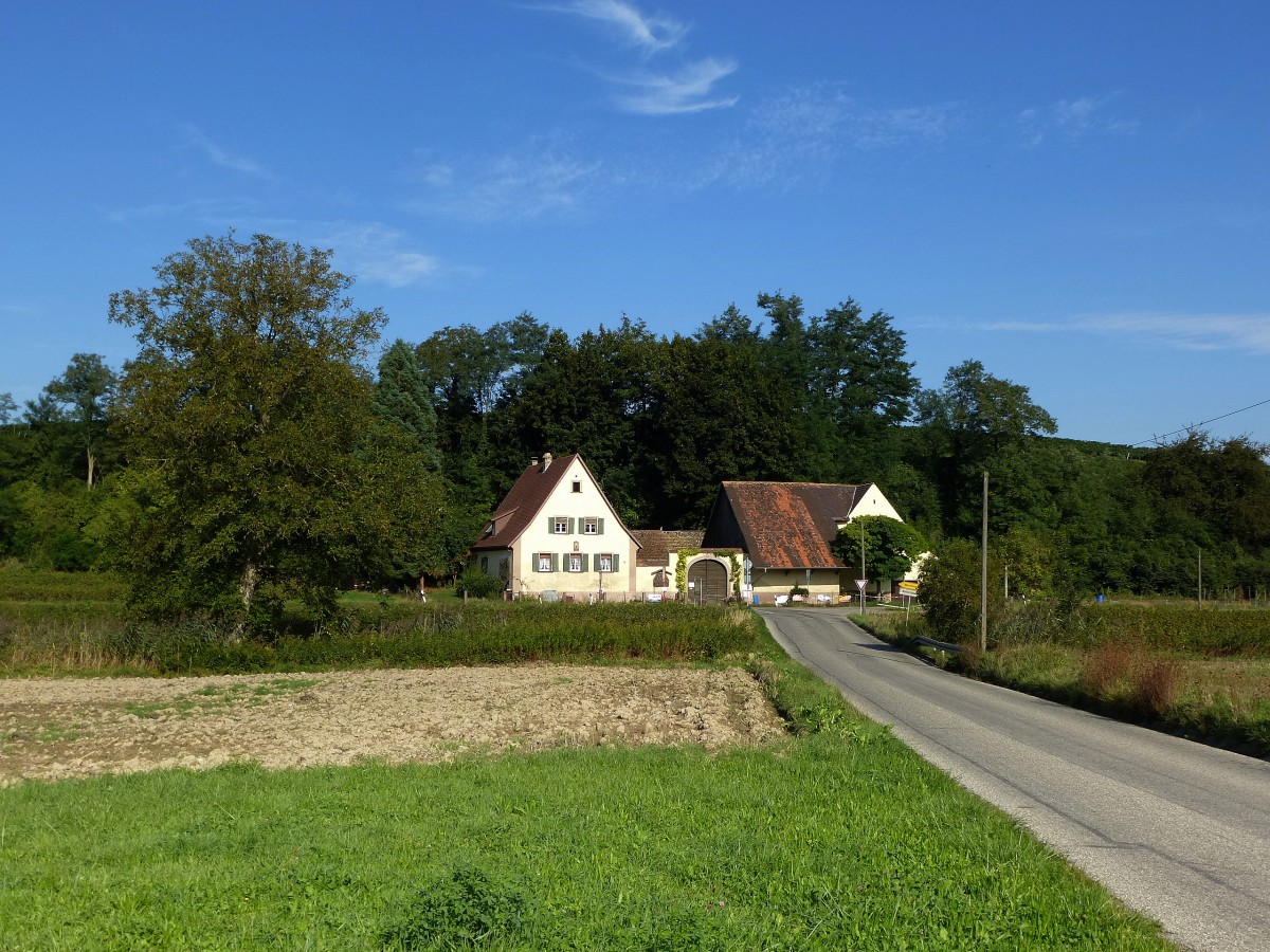 Wippertskirch im Tuniberg, der Wippertskircher Hof ist der brig gebliebene Rest einer ehemaligen Siedlung mit Schlo und Kloster, Sept. 2013