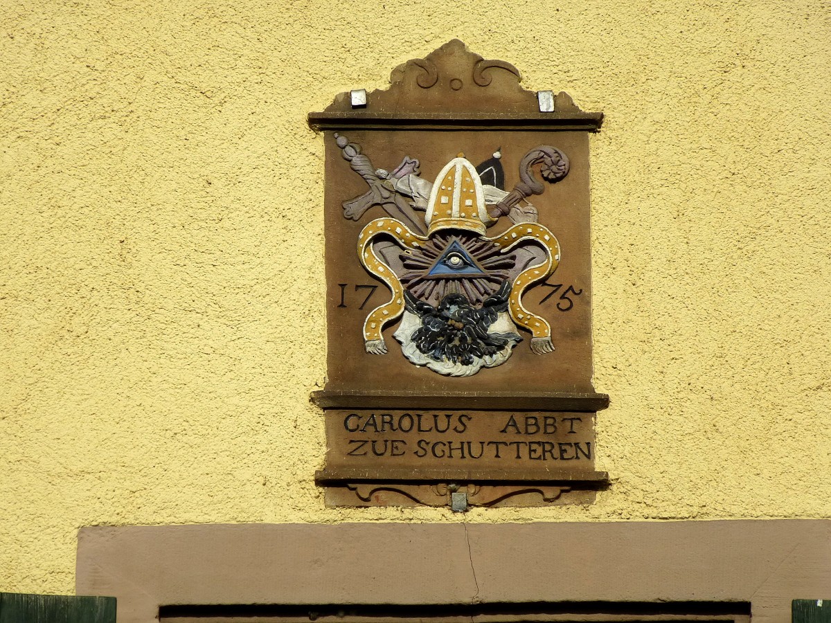 Wippertskirch, Wappen des Abtes Carolus von 1775, Sept.2013