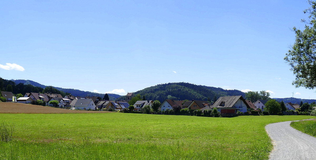 Wittelbach, Blick von Norden auf den Ort im Schuttertal/mittlerer Schwarzwald, Juli 2020