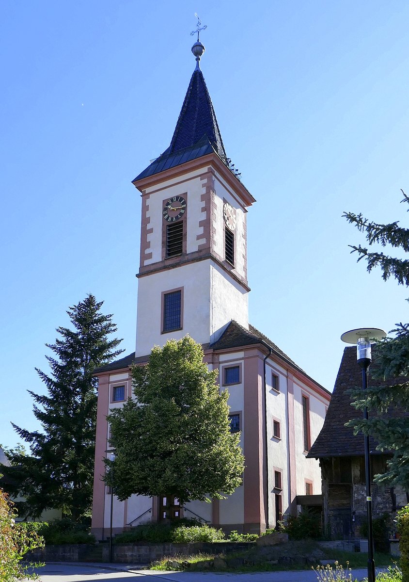 Wittlingen im Kandertal, die evangelische Kirche St.Michael, im klassizistischen Stil erbaut 1772-74, Sept. 2020