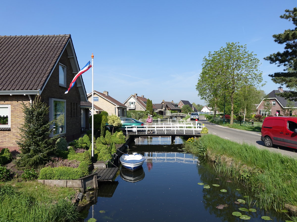 Wohnhuser am Lopikerweg von Cabauw (12.05.2016)