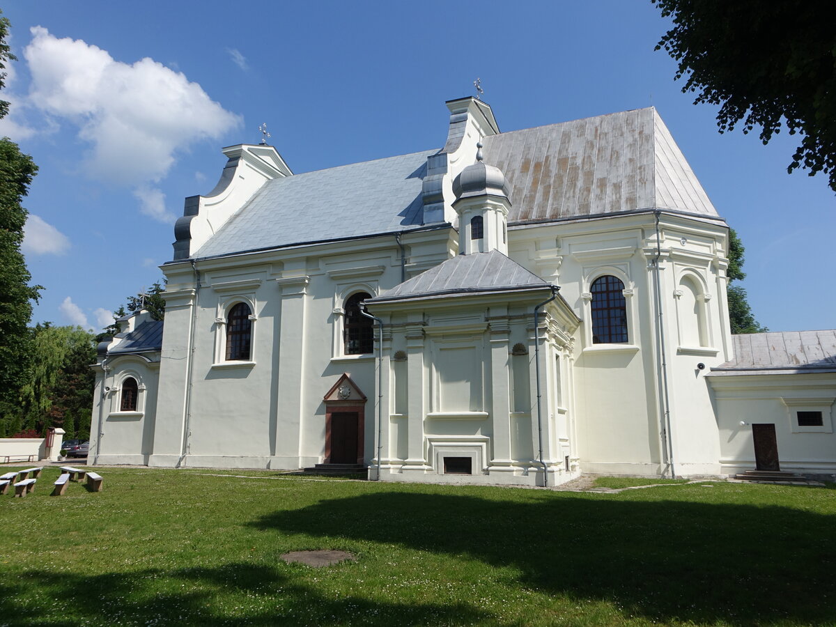 Wojslawice, Pfarrkirche St. Michael, erbaut im 17. Jahrhundert (16.06.2021)