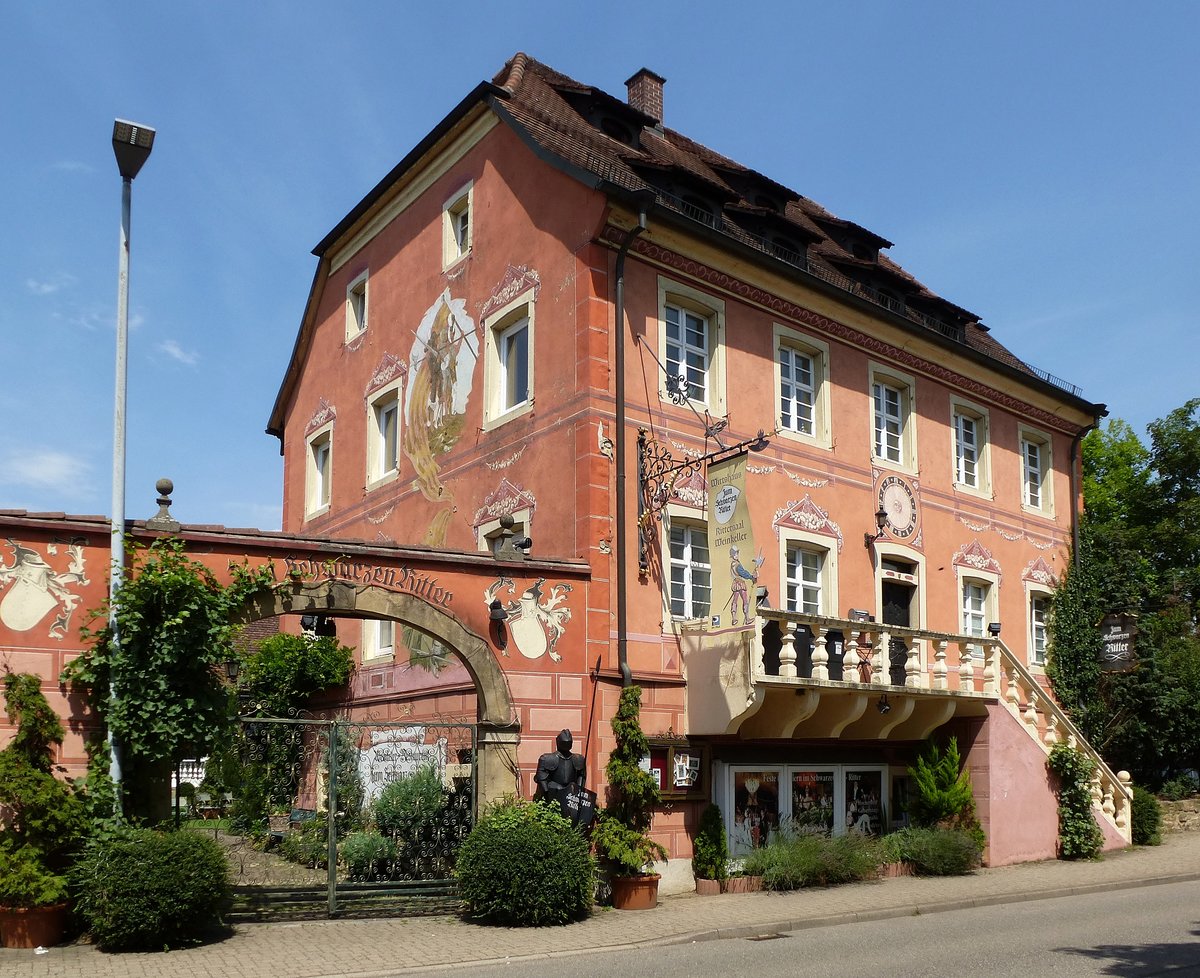 Wolfenweiler, Wirtshaus  Zum Schwarzen Ritter , in der Basler Strae, Aug.2017