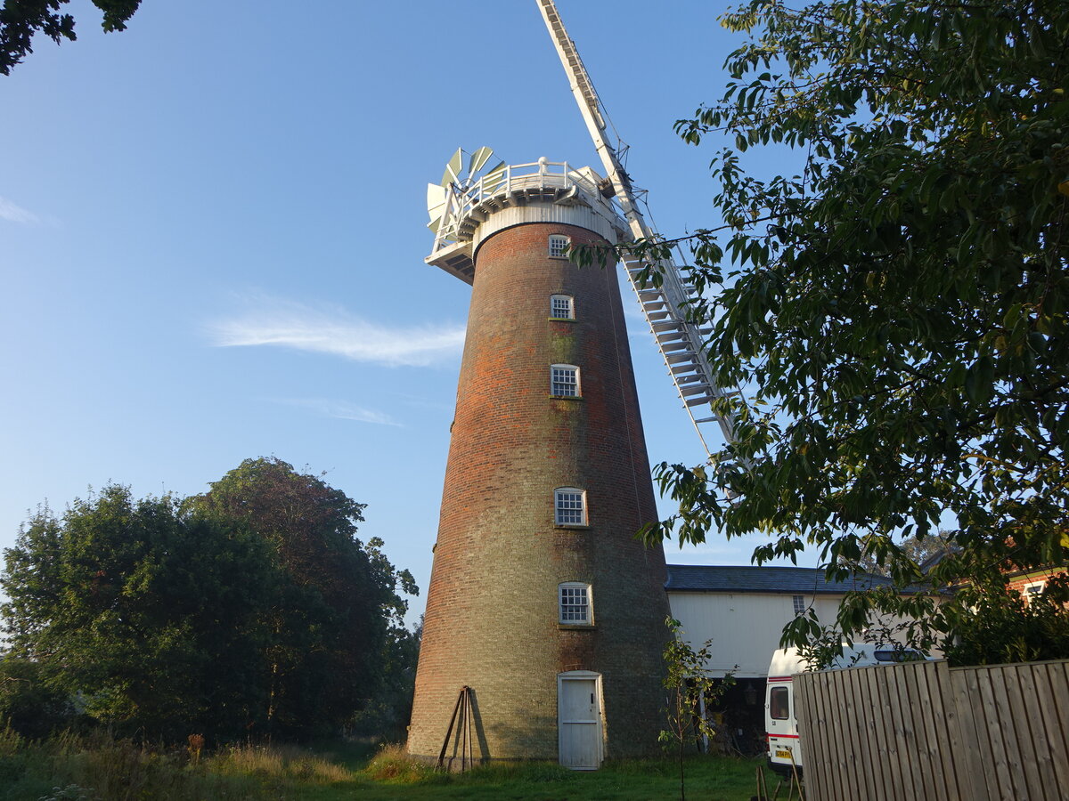 Woodbridge, Buttrums Mill, Turmmhle von 1836, erbaut von John Whitmore (07.09.2023)
