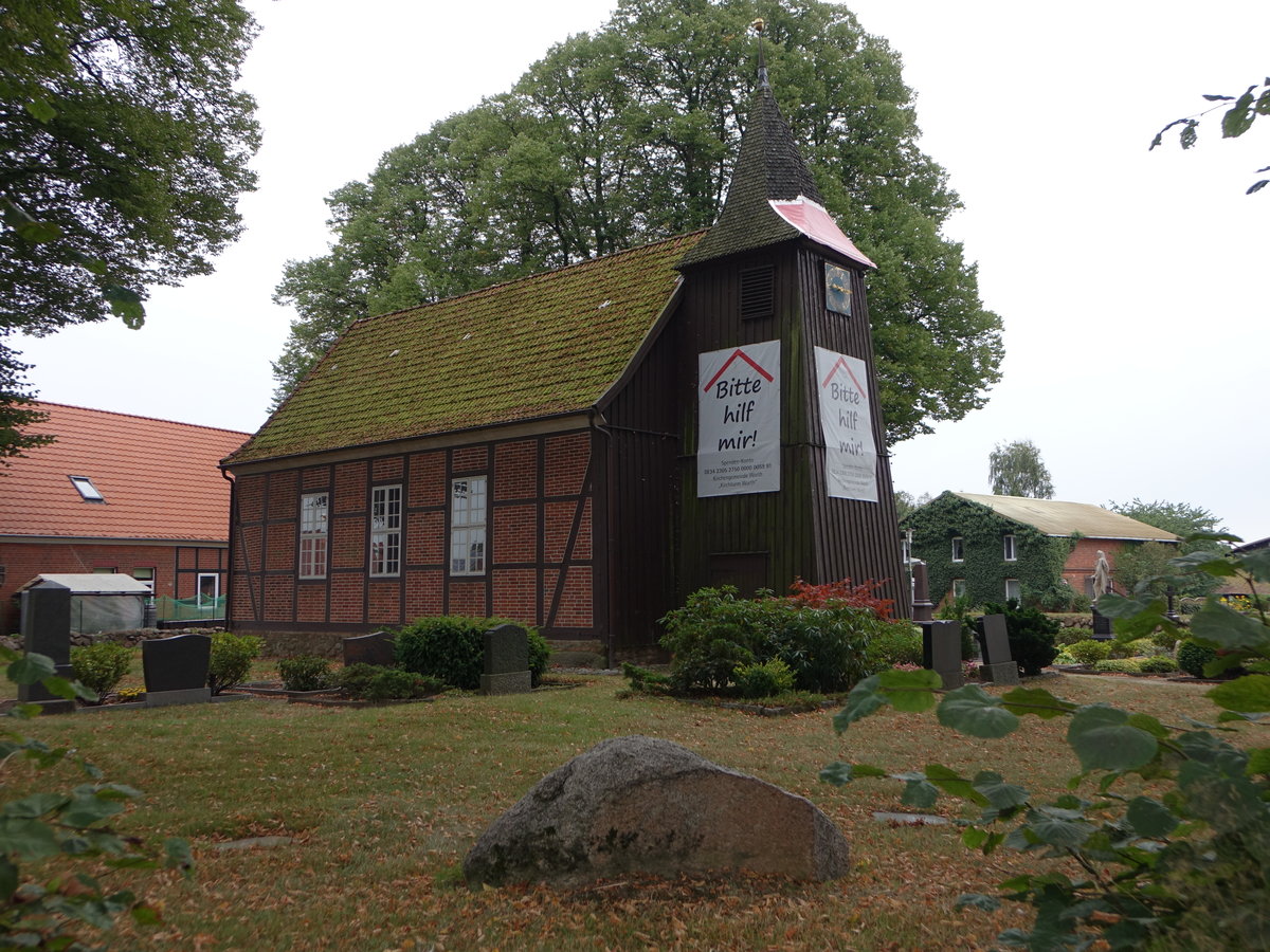 Worth, Fachwerkkirche St. Marien, erbaut 1793, hlzerner Glockenturm erbaut 1824 (26.09.2020)