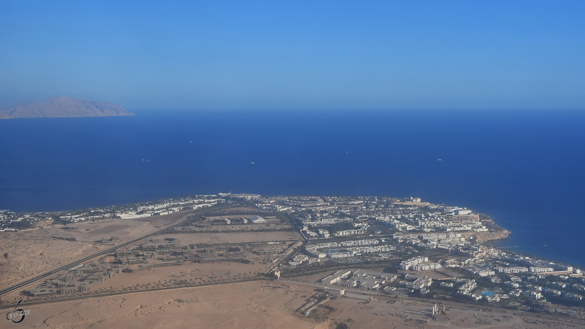 Wüste und (aufgegebene) Hotelanlagen im Dezember 2018 in Sharm El Scheich.