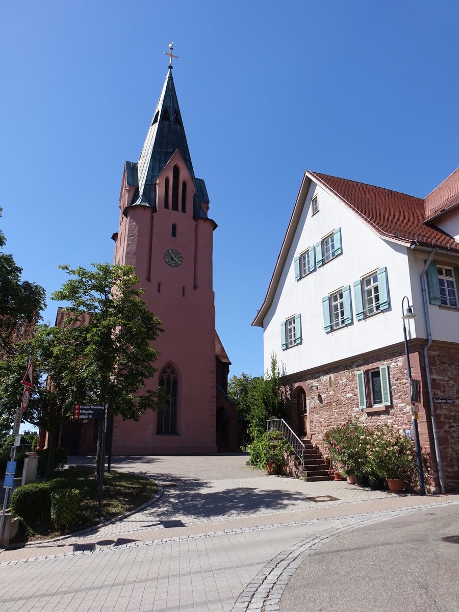 Wurmberg, Ev. Pfarrkirche St. Petrus und Pfarrhaus in der schelbronner Strae (01.07.2018)