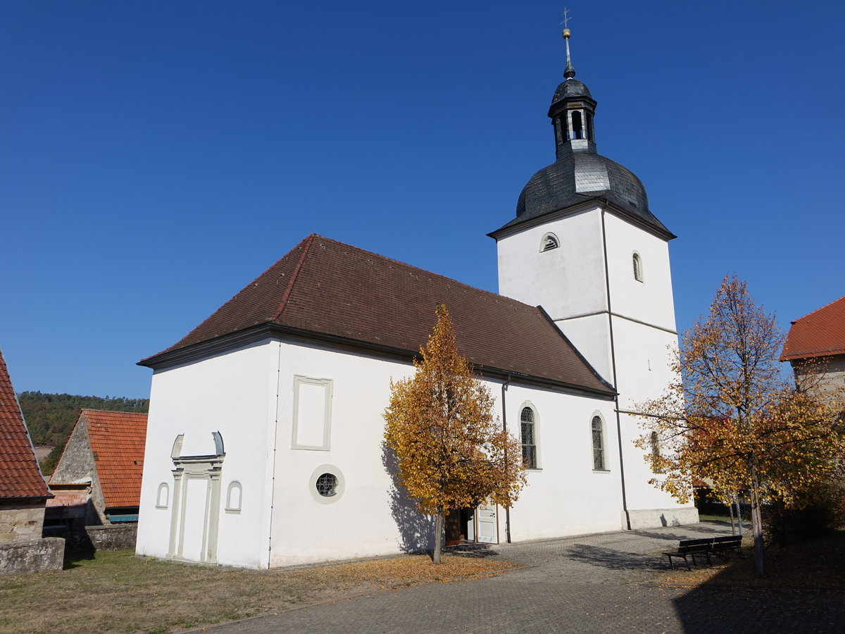 Wustviel, kath. Pfarrkirche St. Kilian, Saalkirche mit Walmdach und Chorturm mit welscher Haube, erbaut ab dem 15. Jahrhundert (14.10.2018)