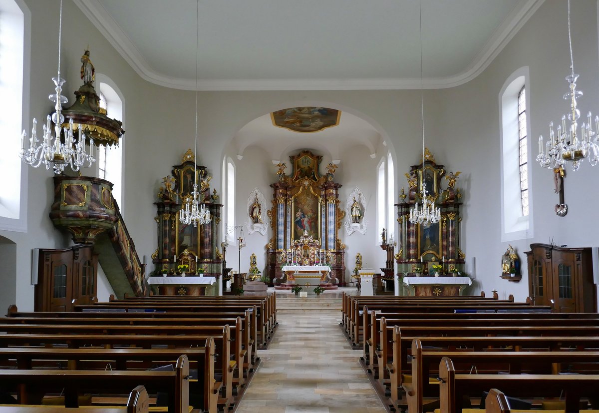 Wyhl, Blick zum Altar in der Kirche St.Blasius, Sept.2018