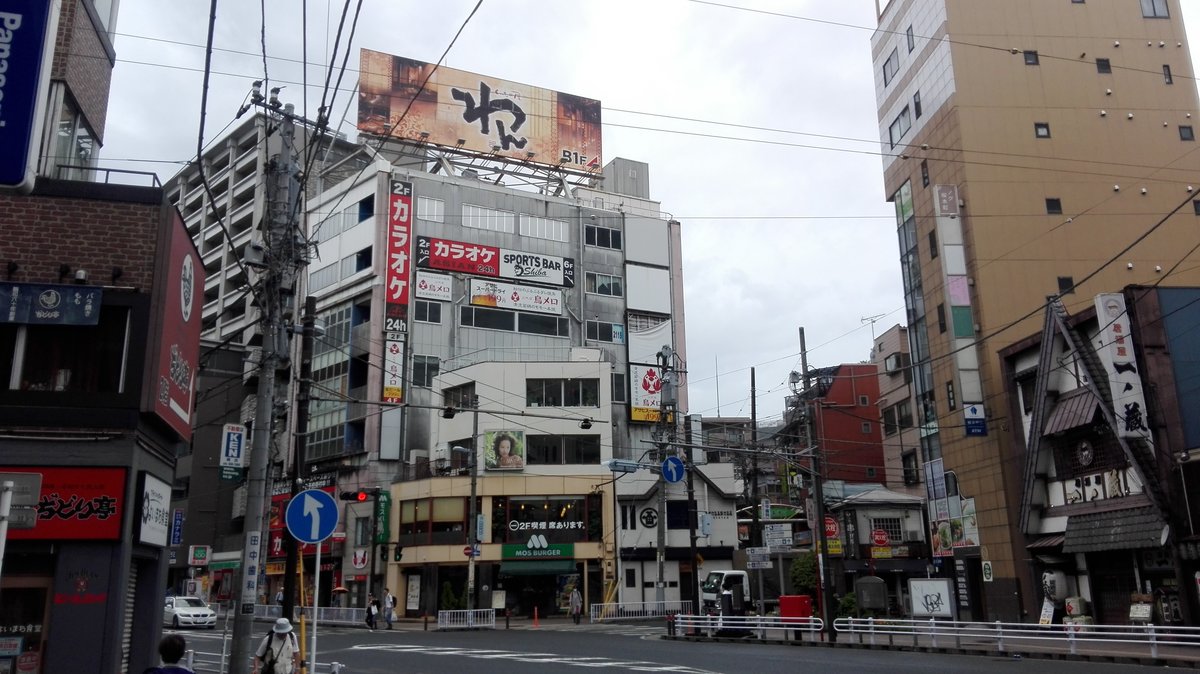 Yokohama. Stadtbild an der Kreuzung von 308 und Ongaku dori. Foto vom 04.07.2019.