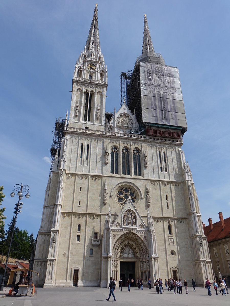 Zagreb, Kathedrale Maria Himmelfahrt, ehem. Stephansdom, erbaut im 13. Jahrhundert (01.05.2017)
