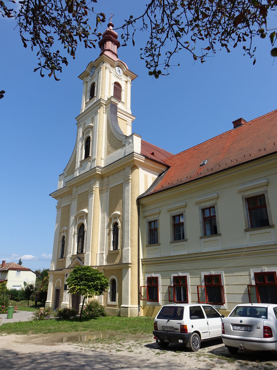Zalaapati, Barockkirche und Kloster, erbaut von 1778 bis 1781 (29.08.2018)