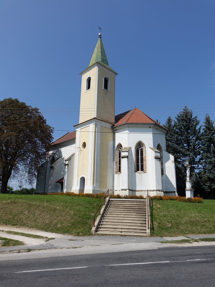 Zalatarnok, barocke kath. St. Anna Kirche, erbaut 1777 (29.08.2018)