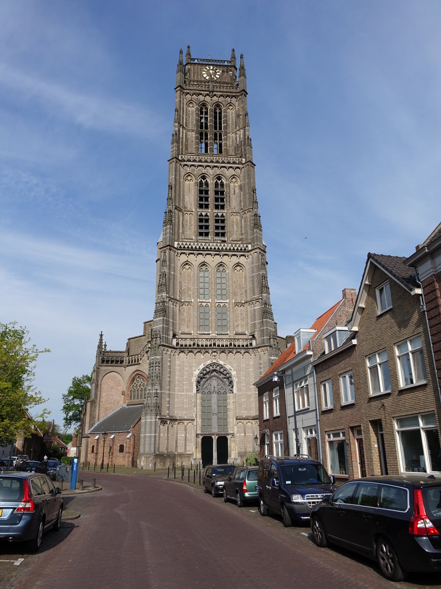 Zaltbommel, gotische St. Maartenskerk, erbaut ab 1303, Turm und Schiff erbaut im 15. Jahrhundert (09.05.2016)