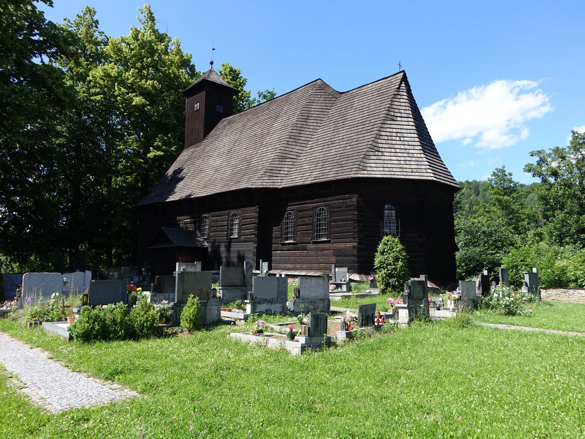 Zarova / Neudorf, Holzkirche St. Martin, erbaut im 17. Jahrhundert (30.06.2020)