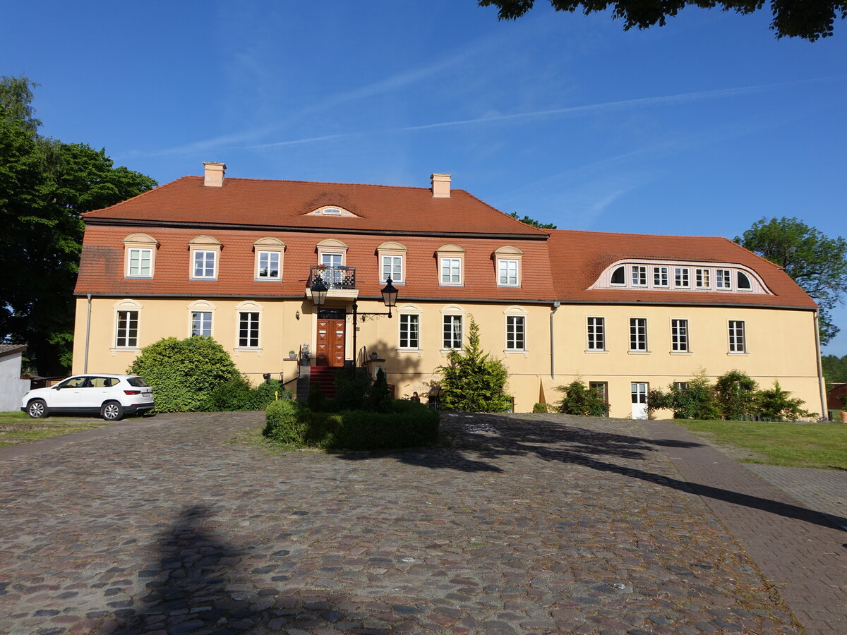 Zehdenick, barockes Havelschloss in der Schleusenstra�e, heute Hotel (26.05.2026)