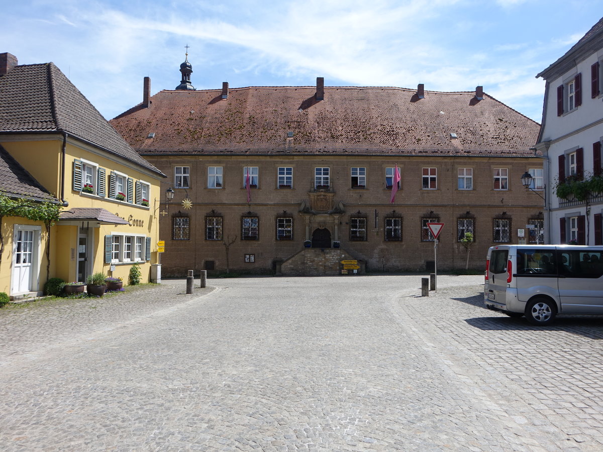 Zeilitzheim, Schloss, barocke Vierflgelanlage, erbaut von 1677 bis 1683 von Andreas Keler fr Graf Philipp von Wolfsthal (28.05.2017)