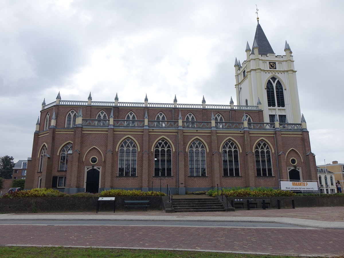 Zeist, Ref. Kirche, erbaut in der engl. Neugotik 1843 durch N. Kamperdijk (20.08.2016)