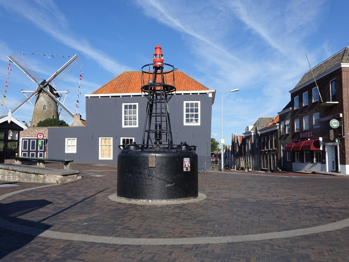 Zierikzee, Hoofdpoortstraat mit Windmhle Den Haas (25.08.2016)