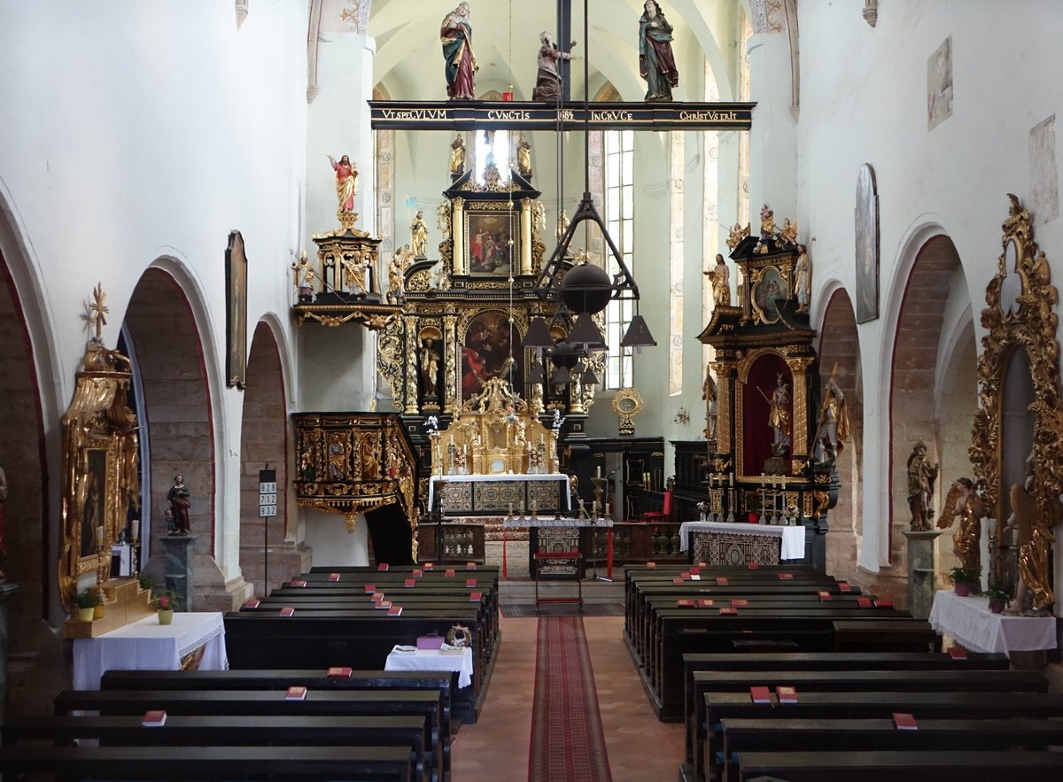 Zlutice, barocke Altäre in der St. Peter und Paul Kirche (06.07.2019)
