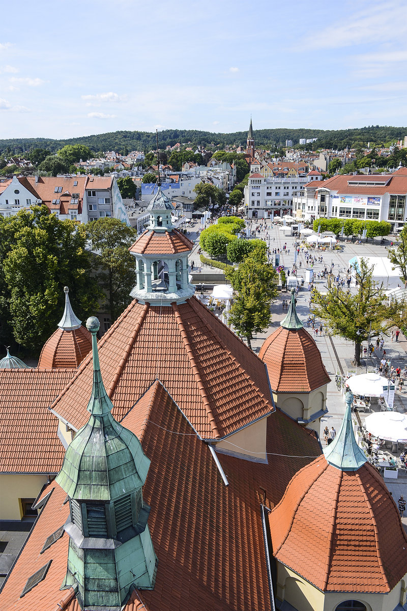 Zoppot/Sopot - Blick vom Turm am Kurhaus auf die Monte Cassino. Aufnahme: 15. August 2019.