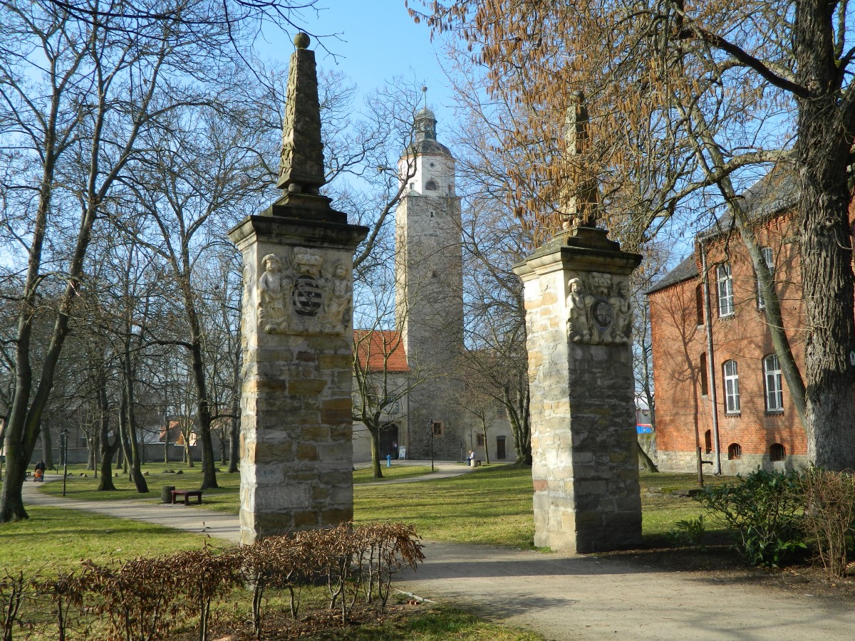 Zugang zum Schlopark in Ltzen. Aufnahme vom 09.03.2014 