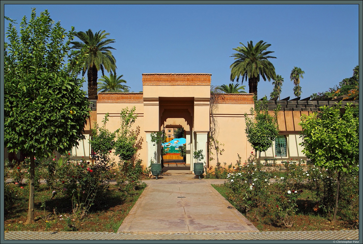 Zum Jardin el Harti in Marrakesch gehört auch ein Rosengarten. Der sehenswerte Park wurde in den 1930er Jahren angelegt und 2002 grundlegend restauriert. (Marrakesch, 17.11.2015)