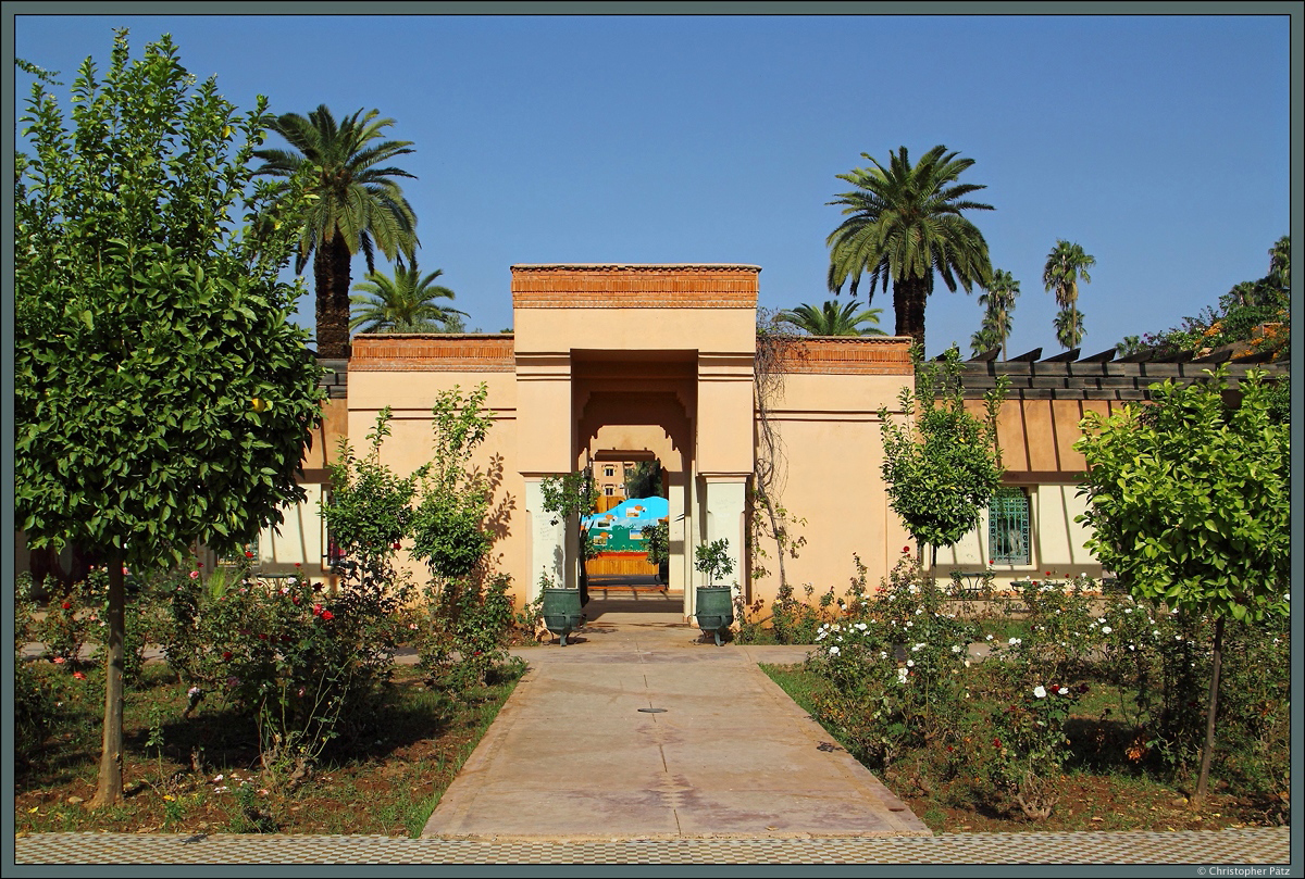 Zum Jardin el Harti in Marrakesch gehrt auch ein Rosengarten. Der sehenswerte Park wurde in den 1930er Jahren angelegt und 2002 grundlegend restauriert. (Marrakesch, 17.11.2015)