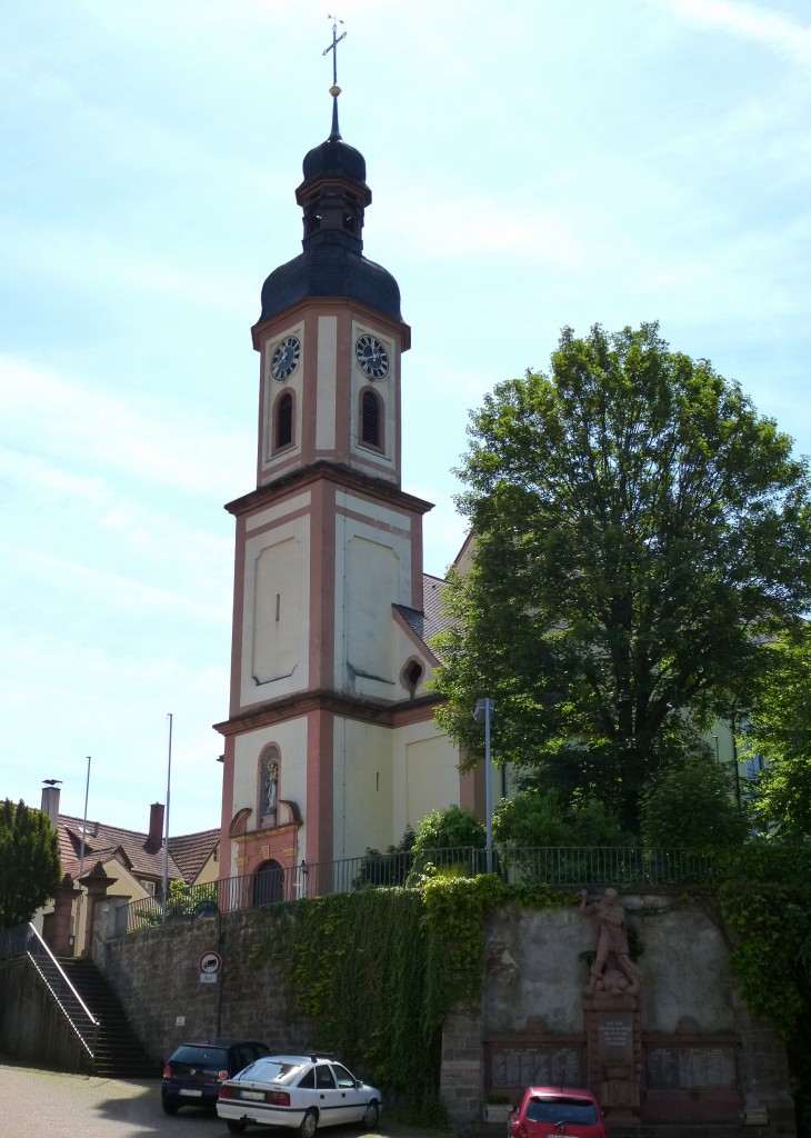 Zunsweier, die Kirche St.Sixus, Juni 2013