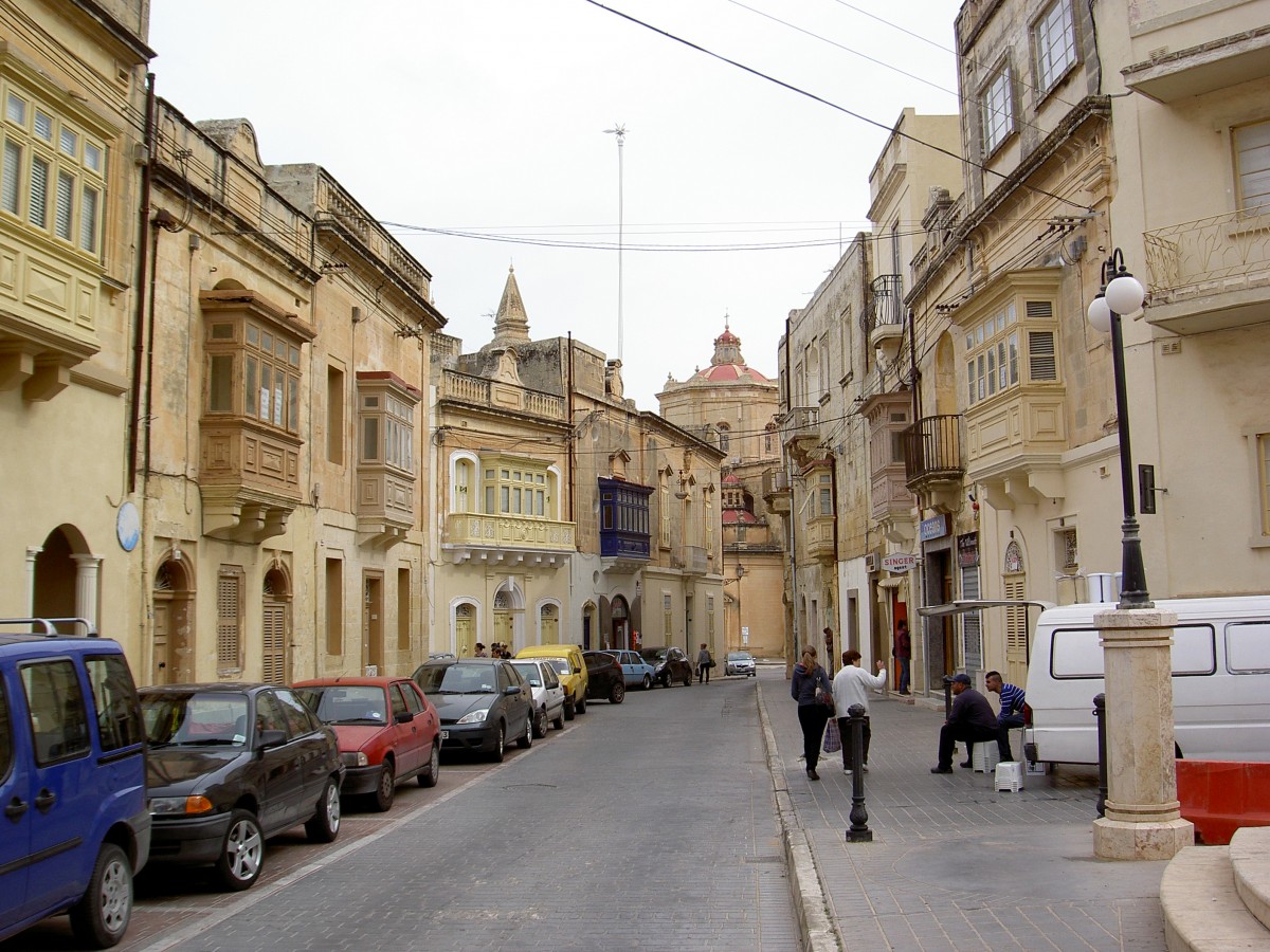 Zurrieq, Huser in der Strae Triq Il-Qrendi (22.03.2014)