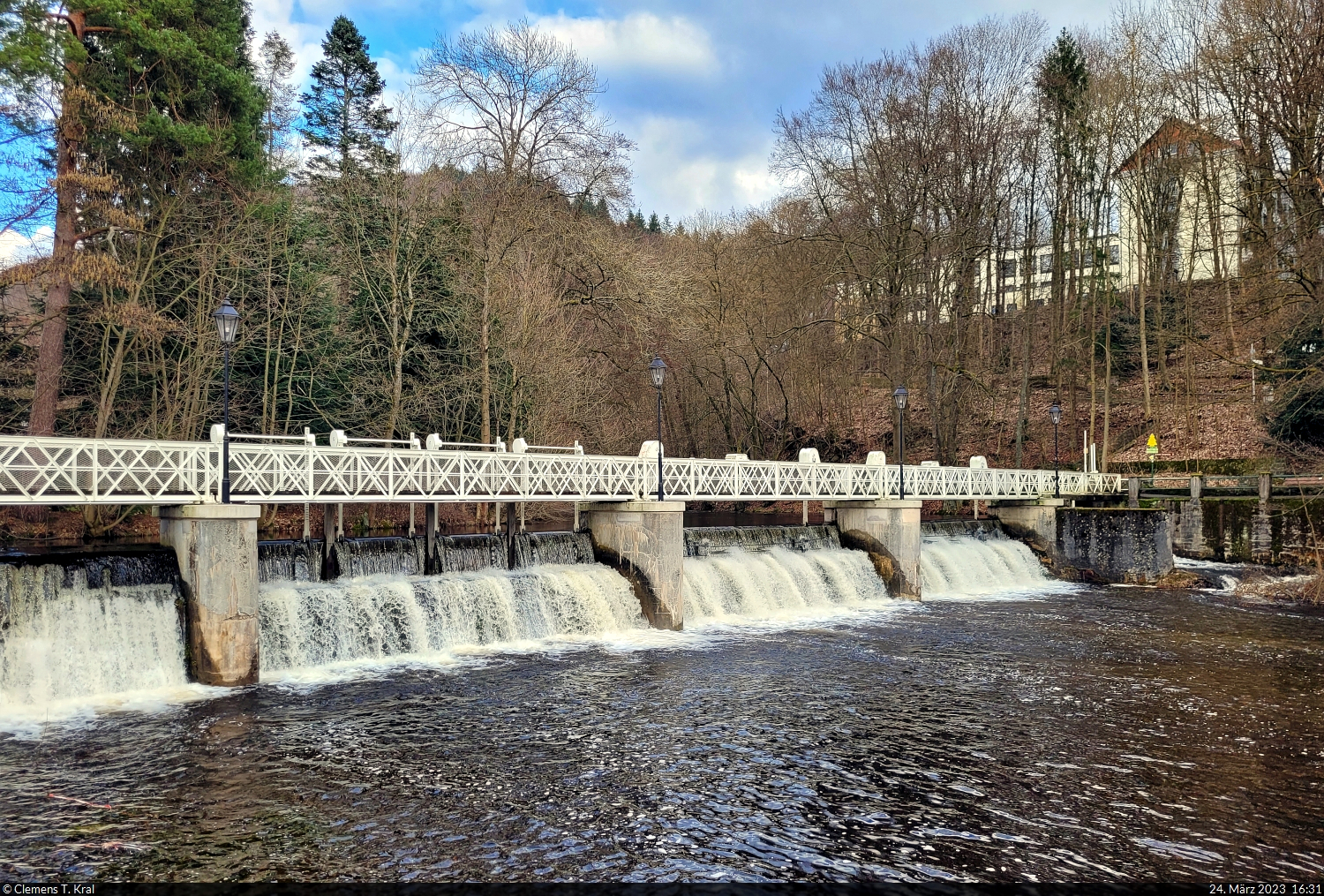 Das Scholmwehr in Bad Lauterberg staut das Wasser der Oder (Rhume) auf und leitet es zum Industriedenkmal Knigshtte, wo es dann genutzt wird.

🕓 24.3.2023 | 16:31 Uhr